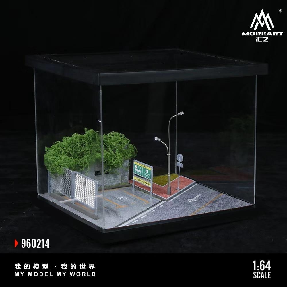 Diorama Lắp Ráp Bãi Đậu Xe Có Đèn Tỉ Lệ 1: 64 Gulf / HKS / Michelin / Advan / Nissan / Hotwheel / Porsche / Mazda /Honda