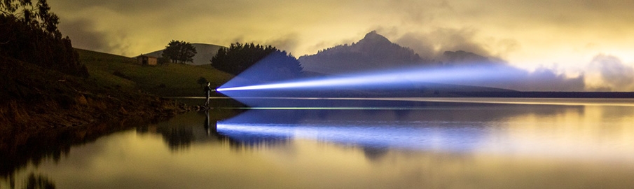 Đèn Pin Chiếu Xa 1000m Chính Hãng, Chất Lượng Cao - Shadow Việt Nam