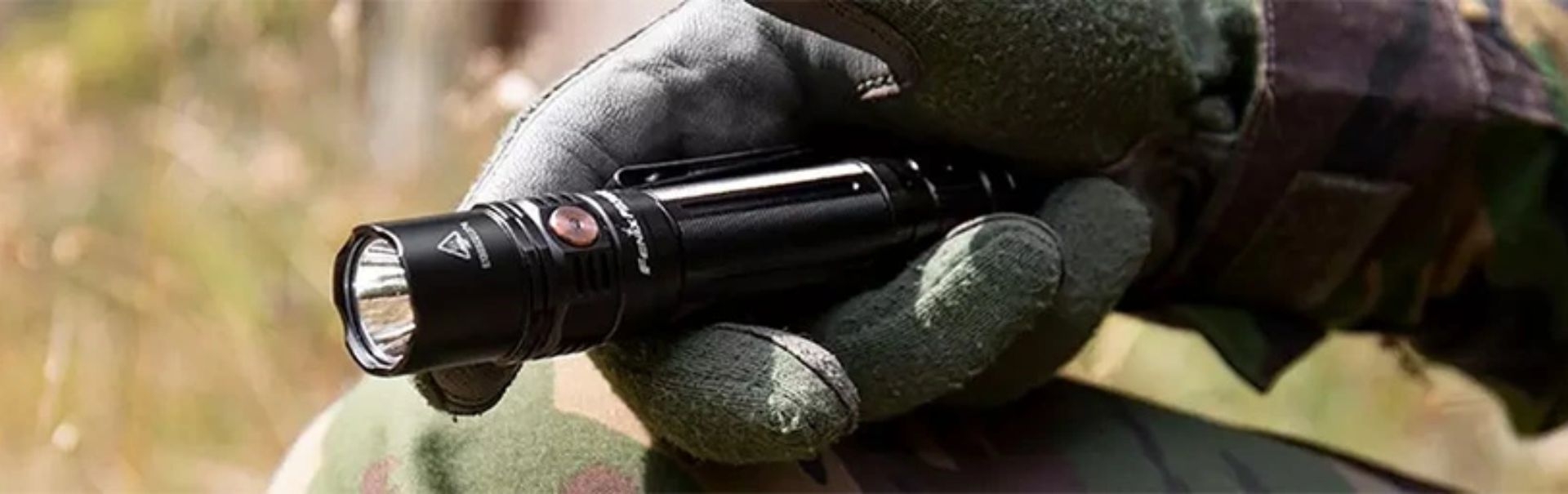 Đèn pin cầm tay giá tốt, chính hãng, chất lượng cao 12/2022