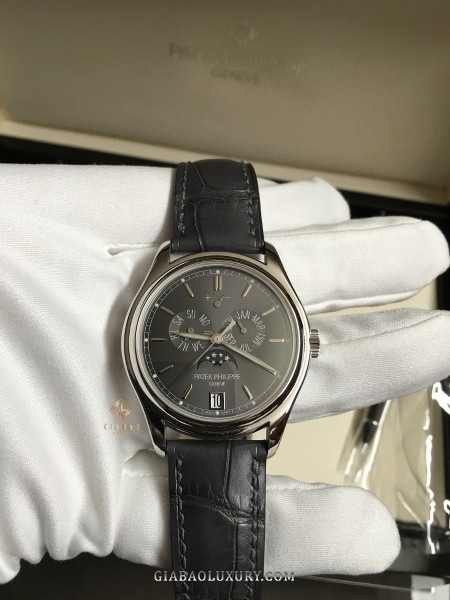 Đồng Hồ Patek Philippe Complications 5146P-001