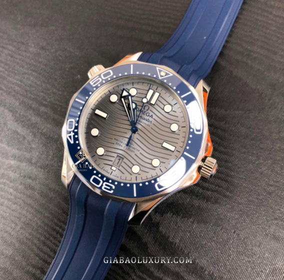 Đồng Hồ Omega Seamaster Diver 300M Co-Axial Master 210.32.42.20.06.001