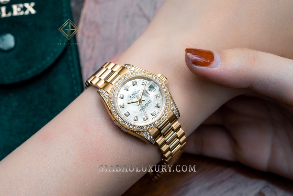 Đồng Hồ Rolex Lady-Datejust 179158 Mặt Số Vỏ Trai Trắng