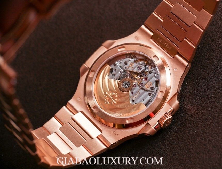 Đồng Hồ Patek Philippe Nautilus 5711/1R-001