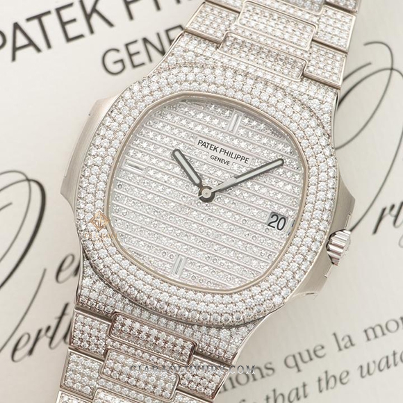  Đồng Hồ Patek Philippe Nautilus 5719/1G-001