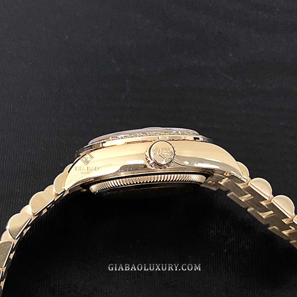 Đồng Hồ Rolex Lady-Datejust 279138 Mặt Số Bạc Cọc Số Sao Dây Đeo President
