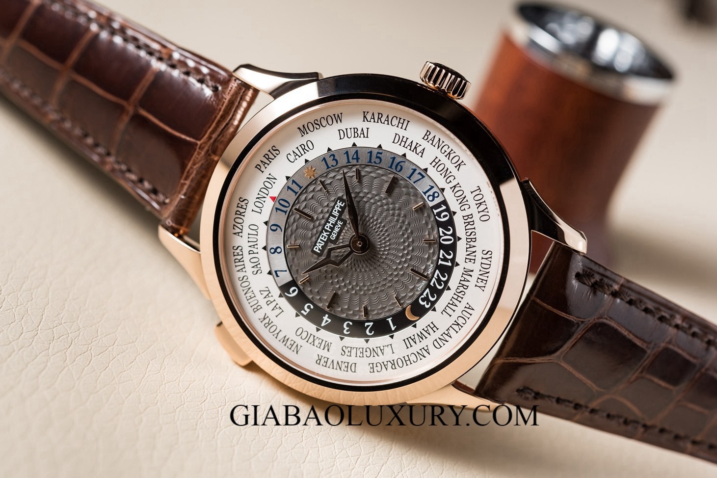Đồng hồ Patek Philippe Complications 5230R-012