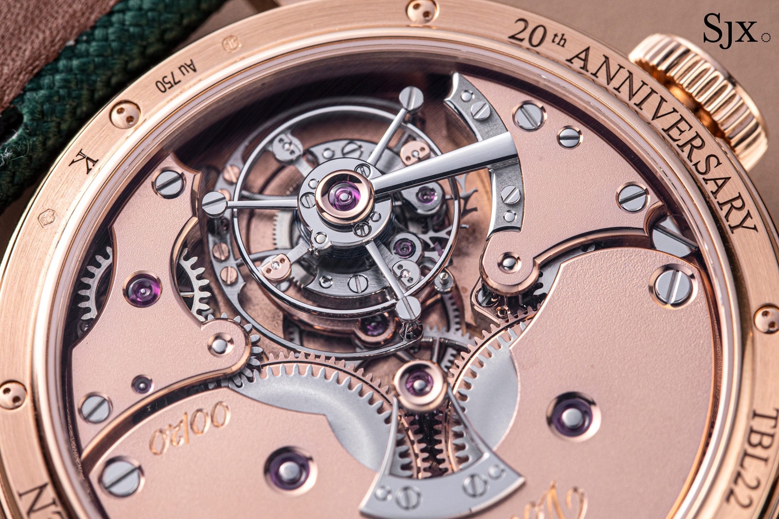 Cận Cảnh: Voutilainen Tourbillon 20th Anniversary Đỉnh cao trong chất lượng và sự tinh tế