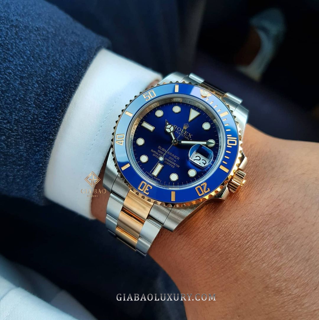 Đồng hồ Rolex Submariner 126613LB Mặt Số Xanh Dương