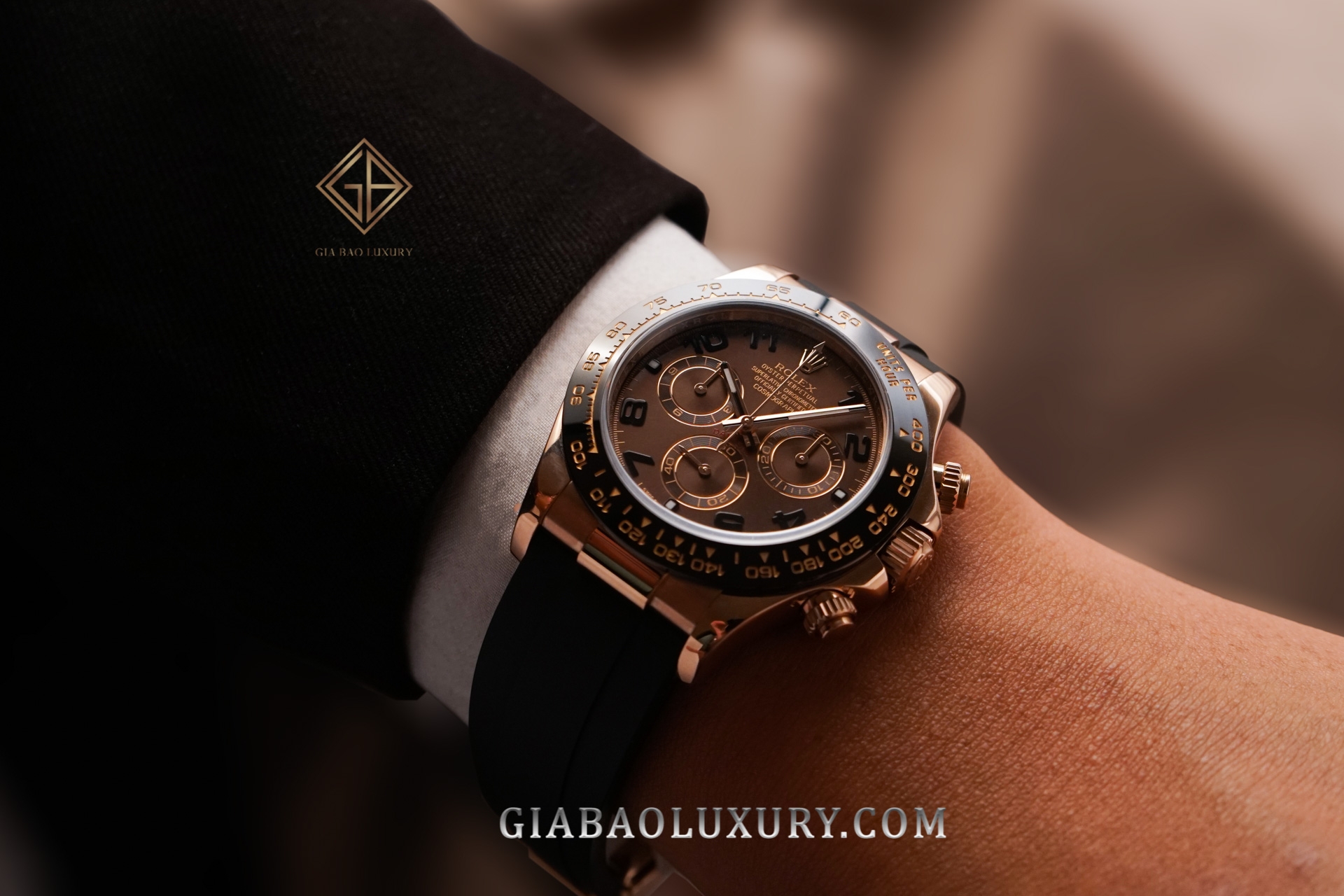 Đồng hồ Rolex Cosmograph Daytona 116515LN Mặt Số Chocolate Cọc Số Học Trò