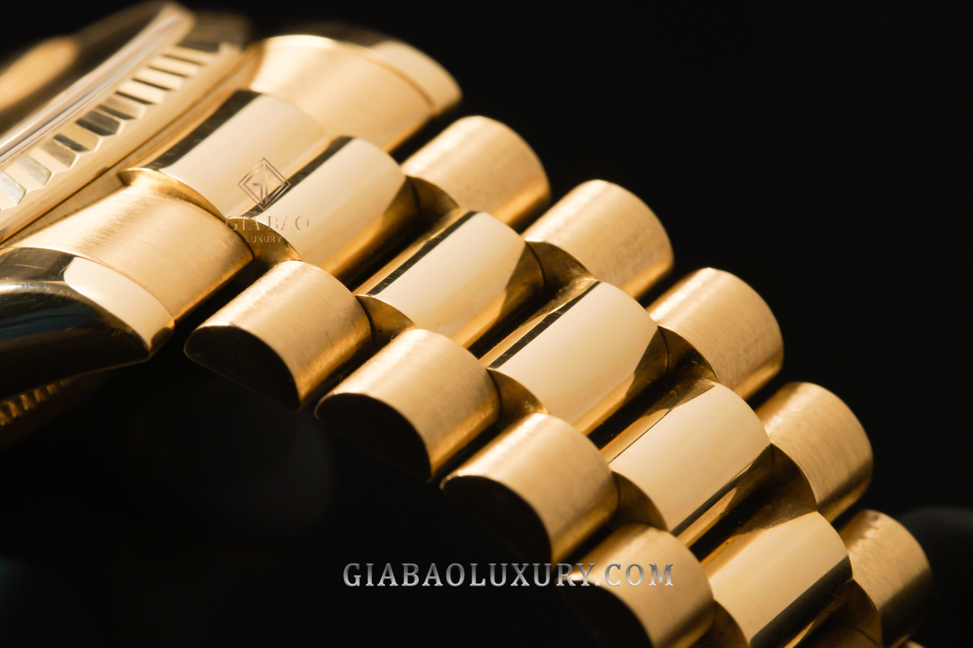 Đồng Hồ Rolex Day Date 36 118238 Mặt Số Vi Tính Vàng Champagne (Like New)