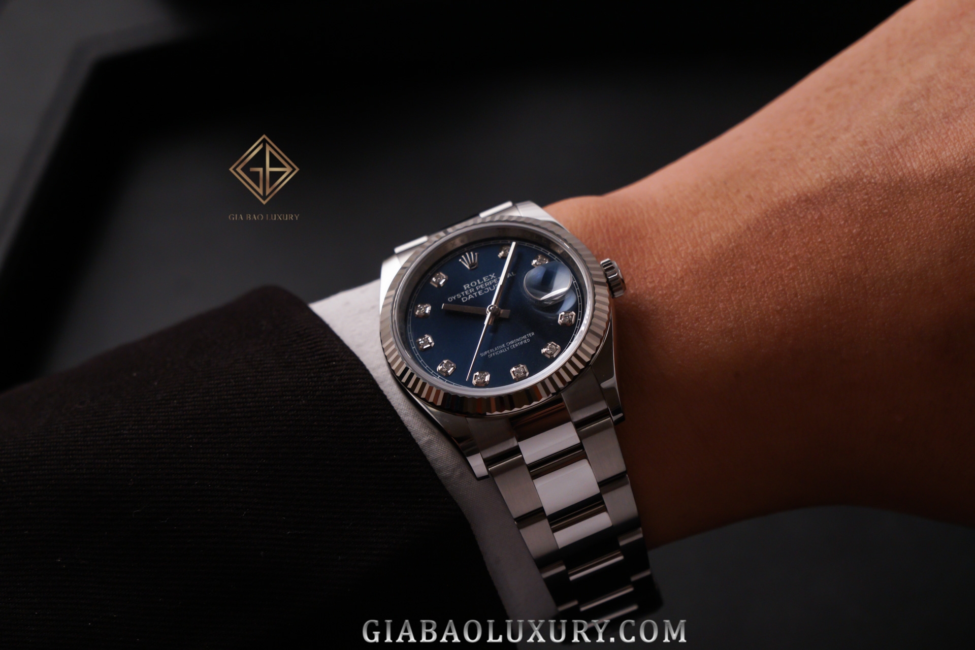 Đồng Hồ Rolex Datejust 36 126234 Mặt Số Xanh Nạm Kim Cương Dây Đeo Oyster