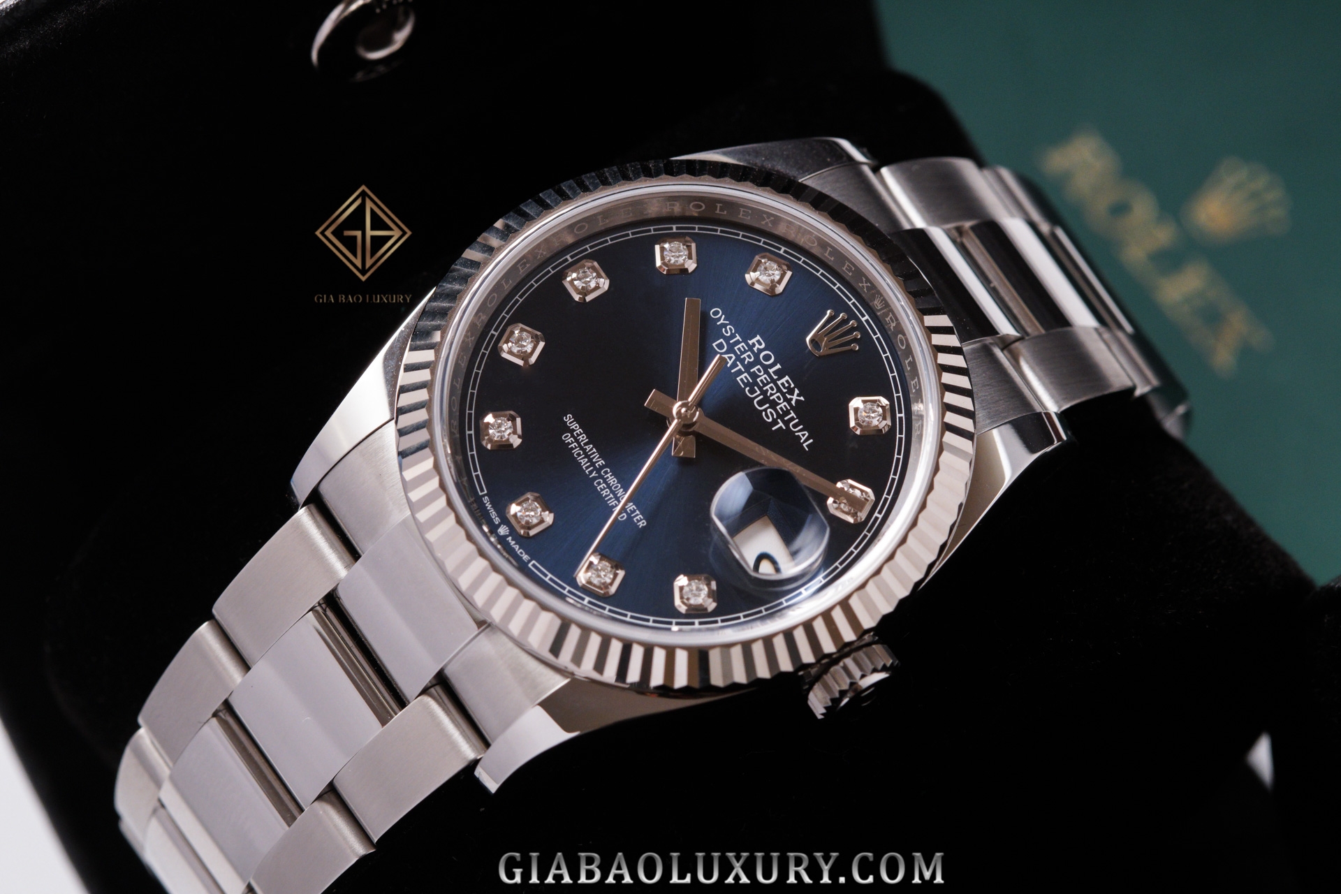 Đồng Hồ Rolex Datejust 36 126234 Mặt Số Xanh Nạm Kim Cương Dây Đeo Oyster