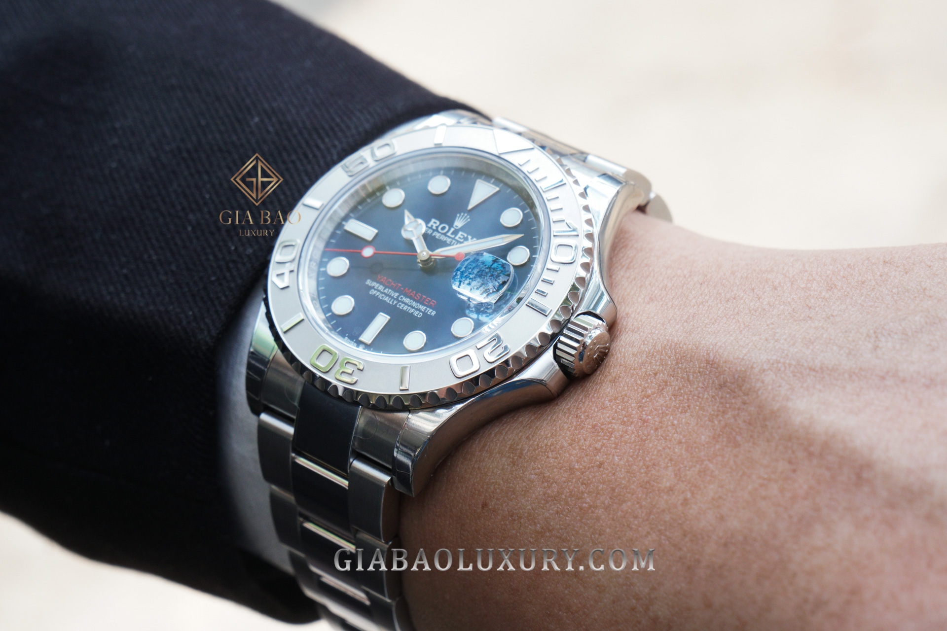 Đồng Hồ Rolex Yacht-Master 40 126622 Mặt Số Xanh