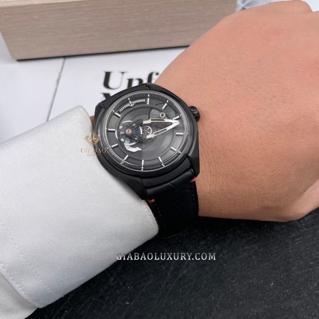 Đồng Hồ Ulysse Nardin Freak X 2303-270.1/BLACK