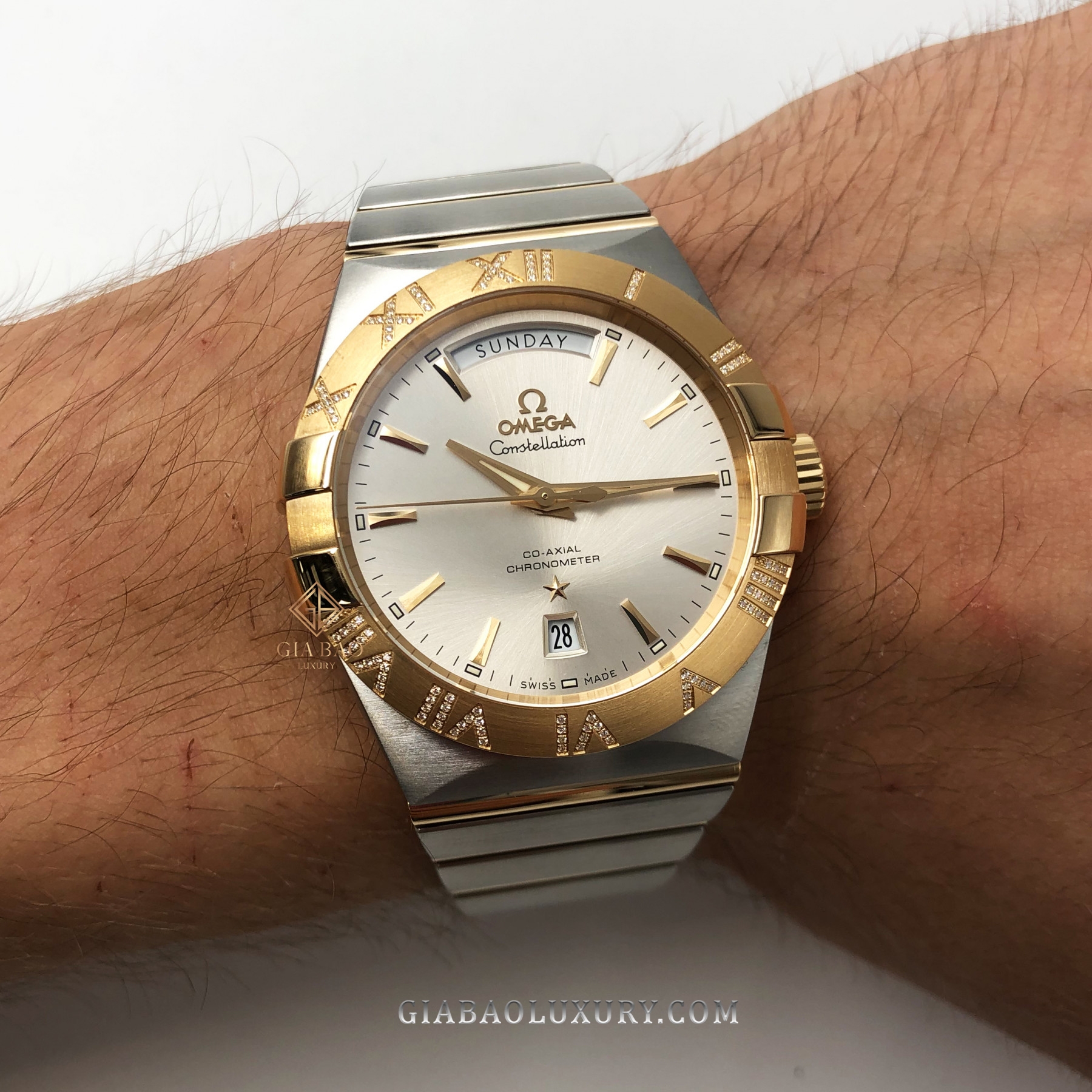 Đồng Hồ Omega Constellation Silver Dial Watch 123.25.38.22.02.002