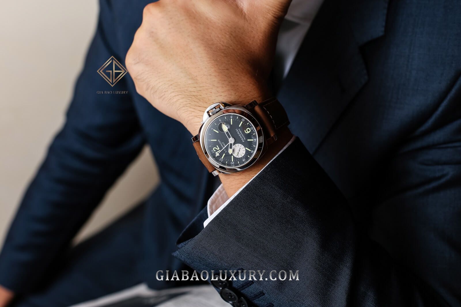 ng H Panerai Luminor PAM01088
