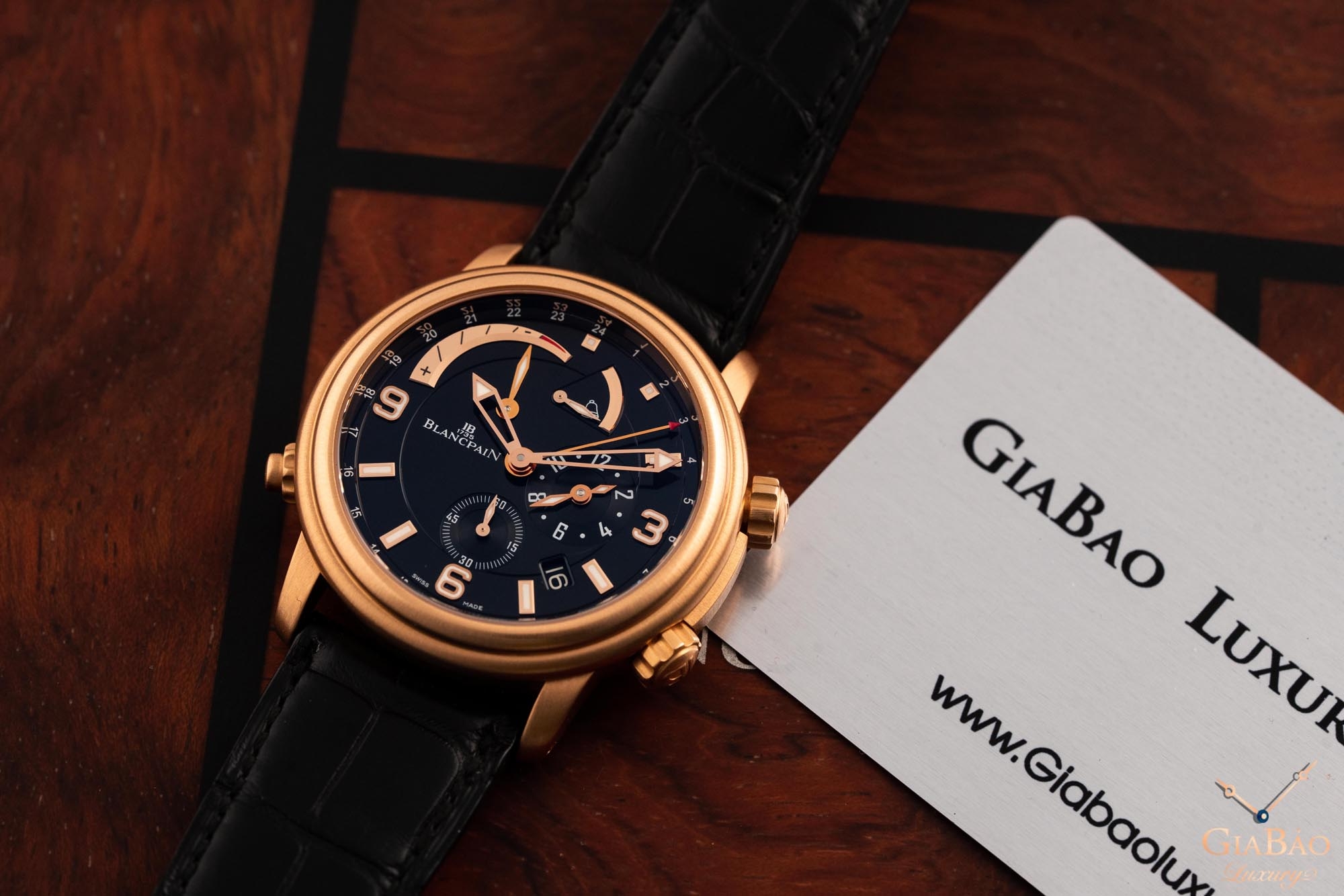 Đồng Hồ Blancpain Léman Réveil GMT 2841-36B30-64B