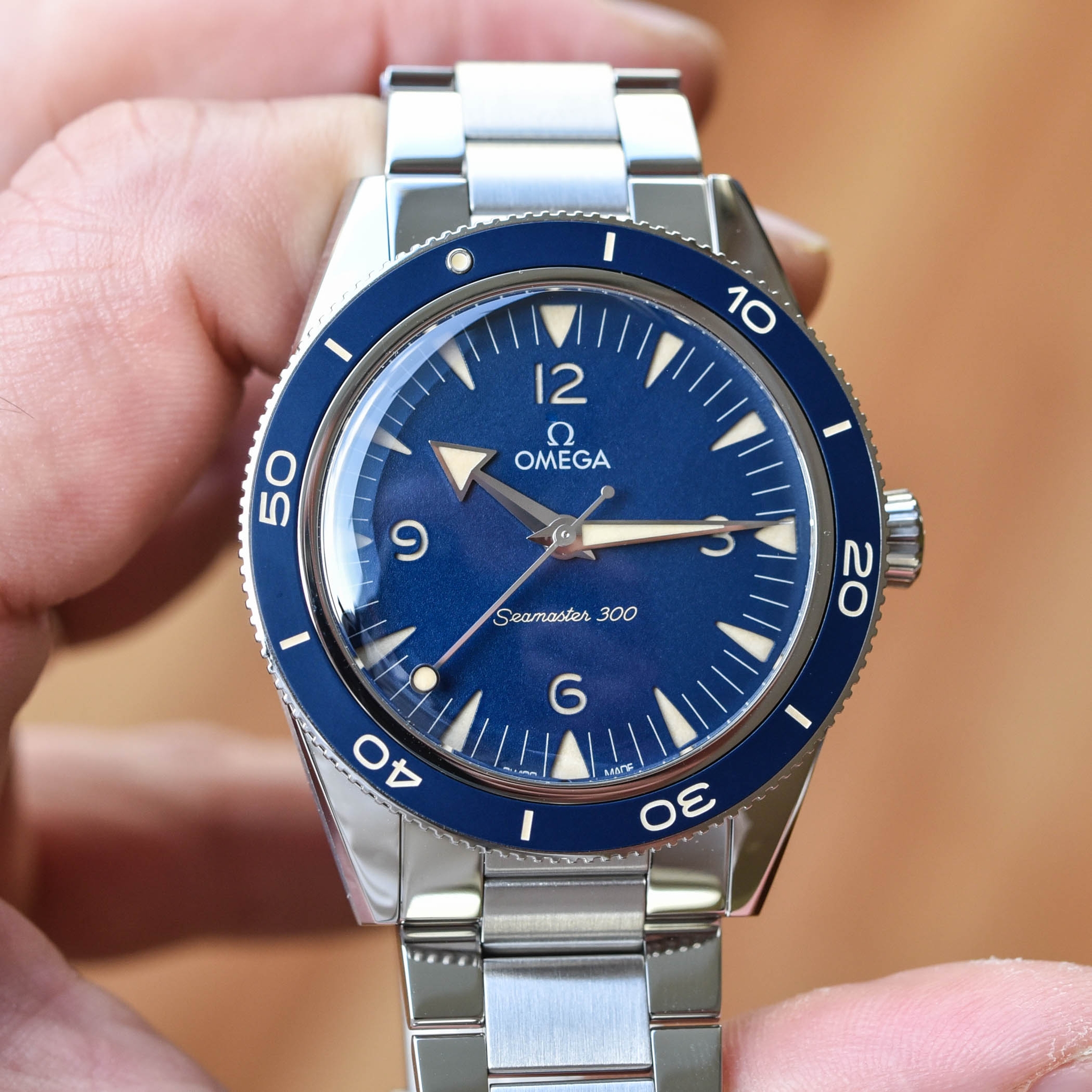 Đồng hồ Omega Seamaster 300 năm 2021