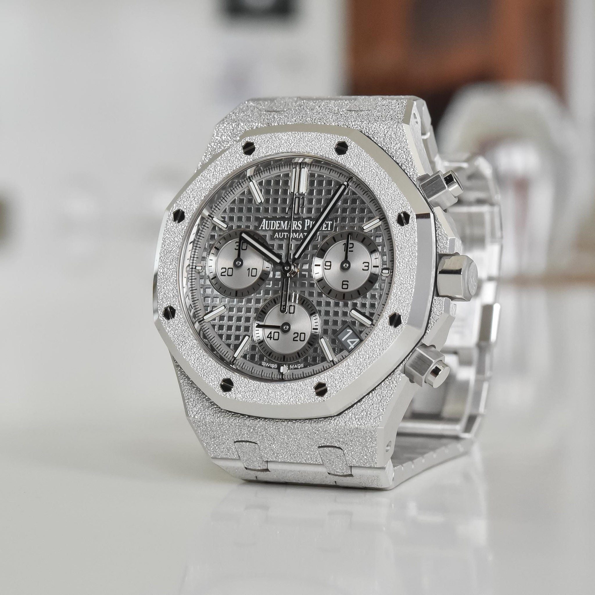 Đồng hồ Audemars Piguet Royal Oak Selfwinding Chronograph 41mm Frosted Gold