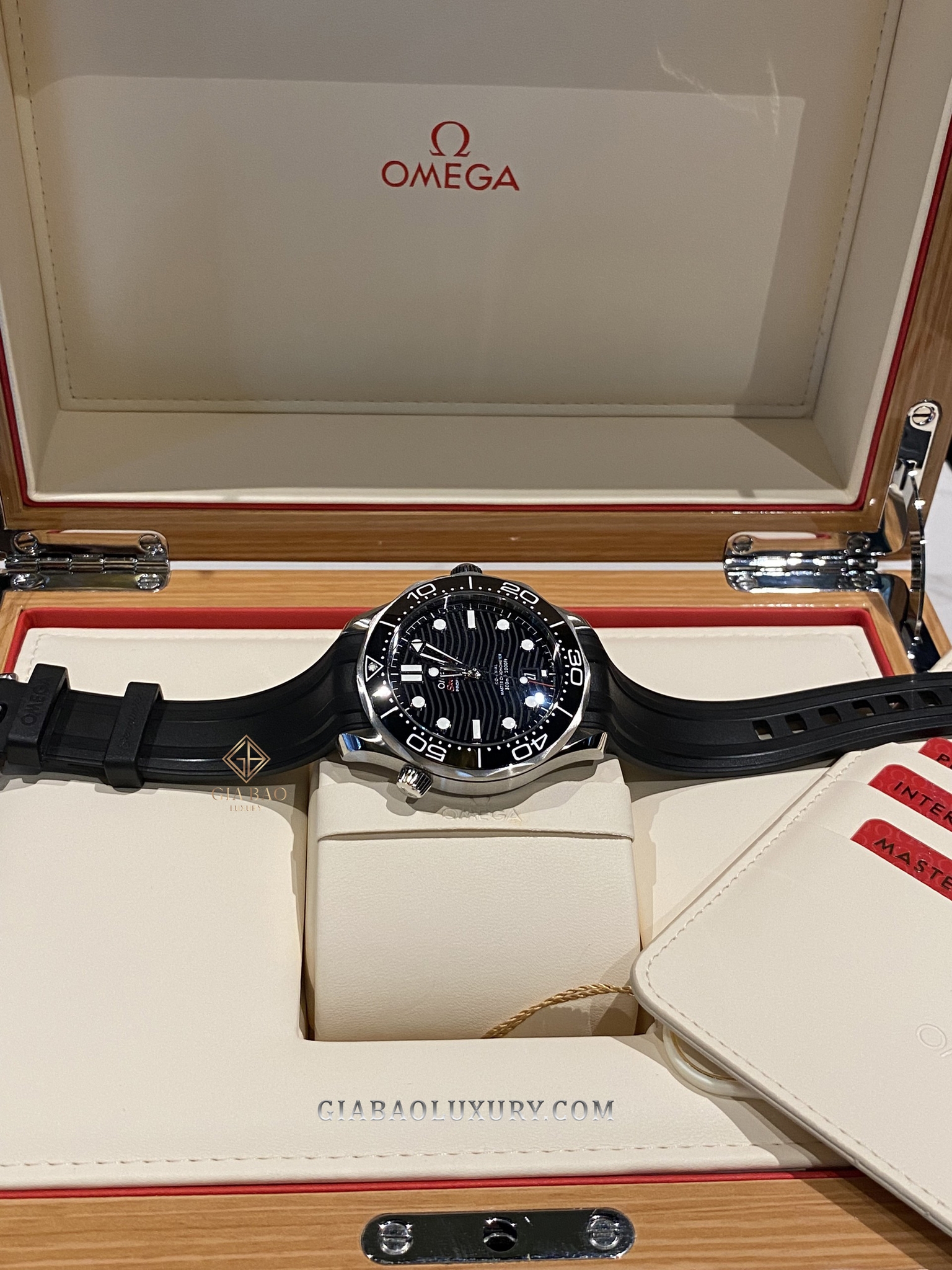 Đồng Hồ Omega Seamaster Diver 300M 210.32.42.20.01.001