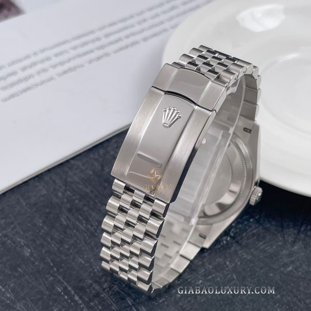 Đồng Hồ Rolex Datejust 36 126284RBR Mặt Số Đen Nạm Kim Cương