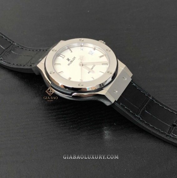 Đồng Hồ Hublot Classic Fusion 565.NX.2611.LR