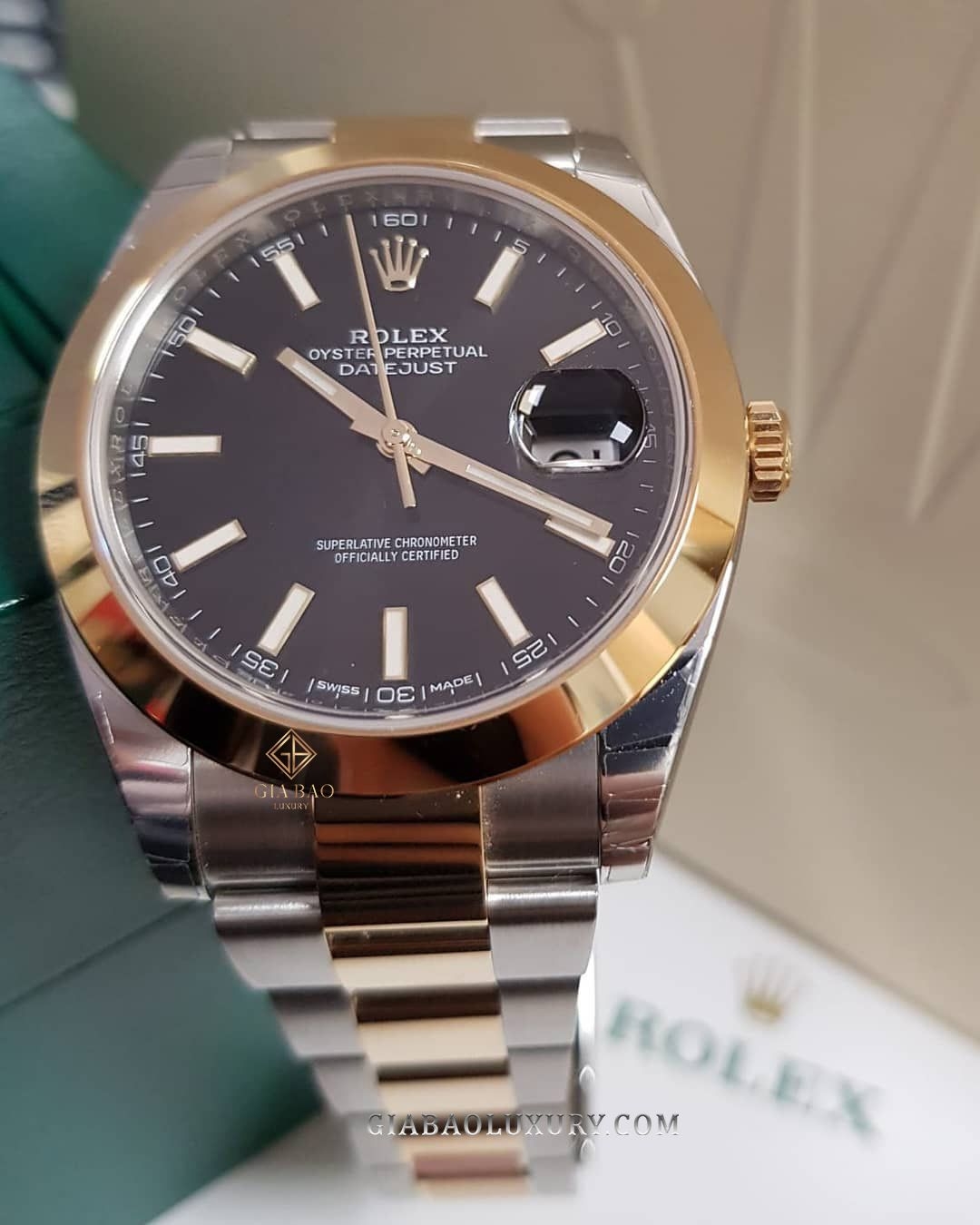 Đồng Hồ Rolex Datejust 41 126303 Mặt Số Đen Dây Đeo Oyster