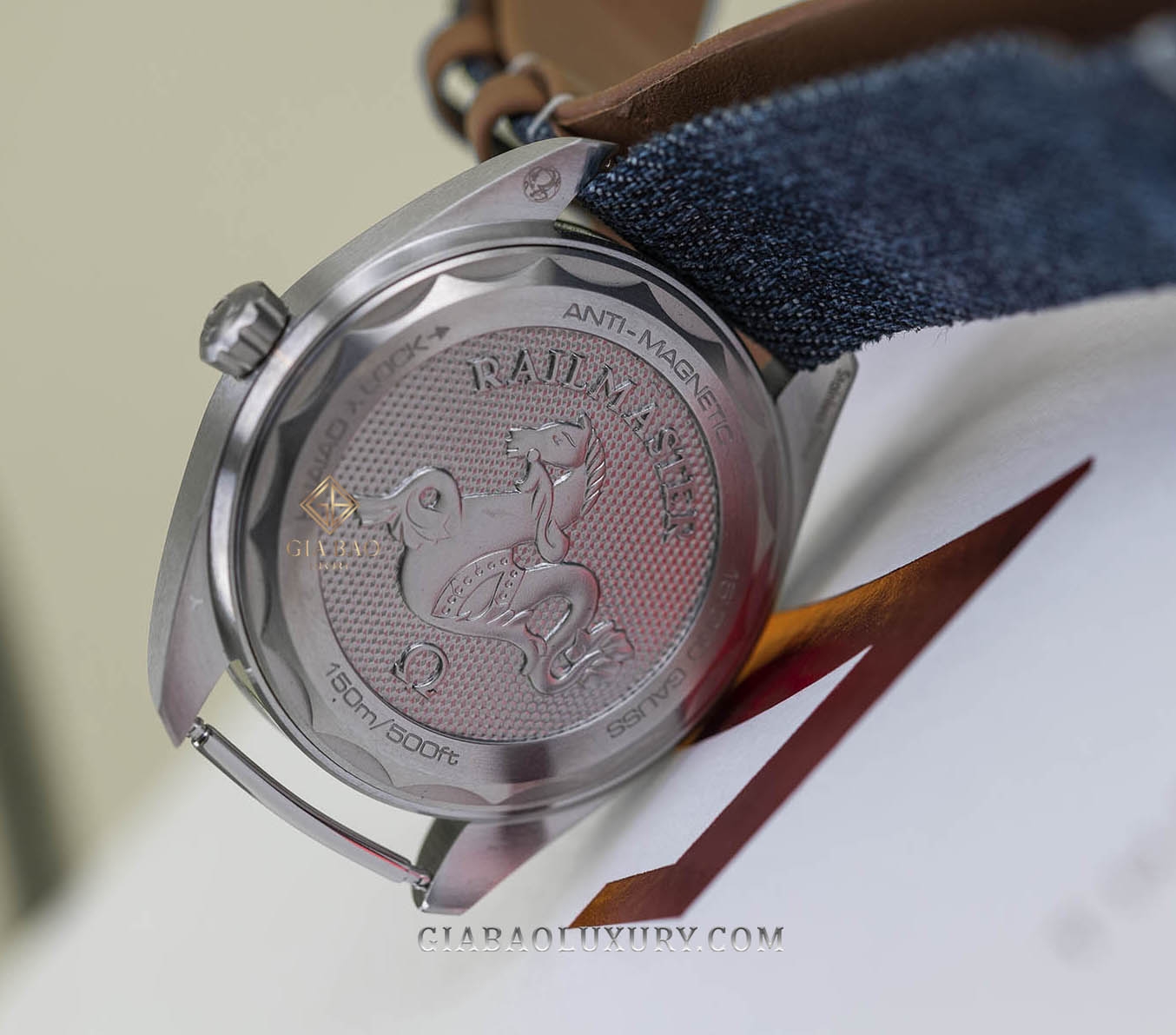 Đồng Hồ Omega Seamaster Railmaster 220.12.40.20.03.001