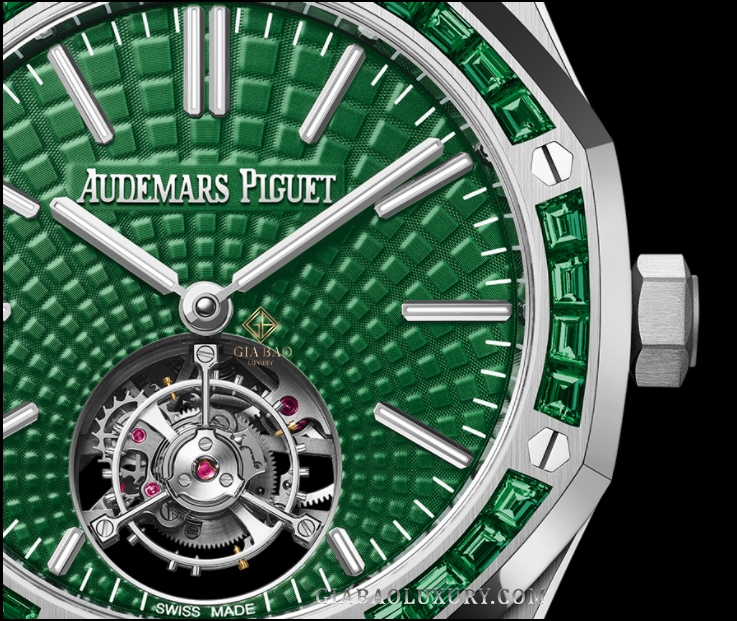 Đồng Hồ Audemars Piguet Royal Oak Flying Tourbillon 26532IC.EE.1220TI.01