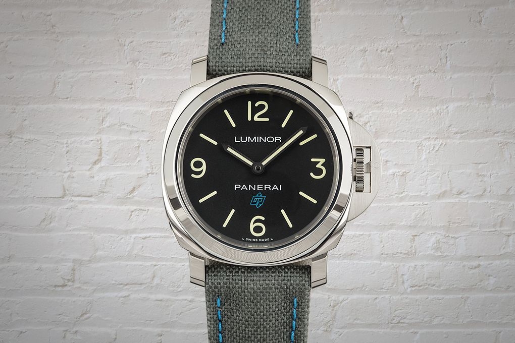 Đồng hồ Panerai Luminor Base Logo