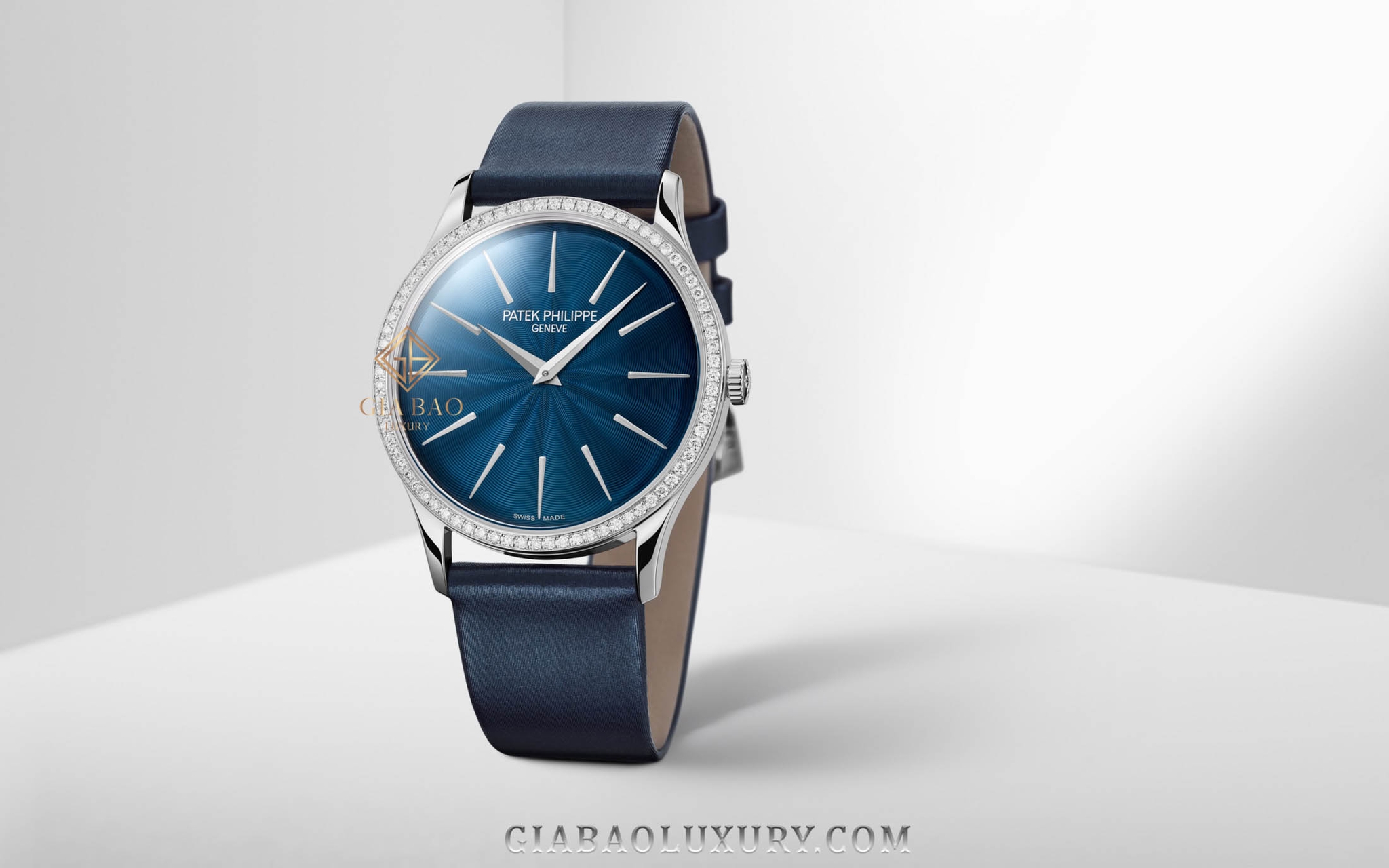 Đồng Hồ Patek Philippe Calatrava 4997/200G-001