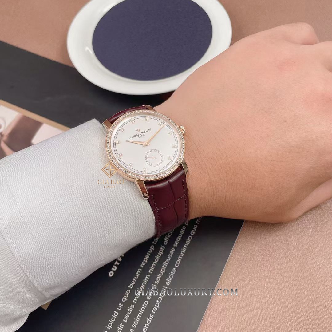 Đồng Hồ Vacheron Constantin Traditionnelle 82572/000R-9604