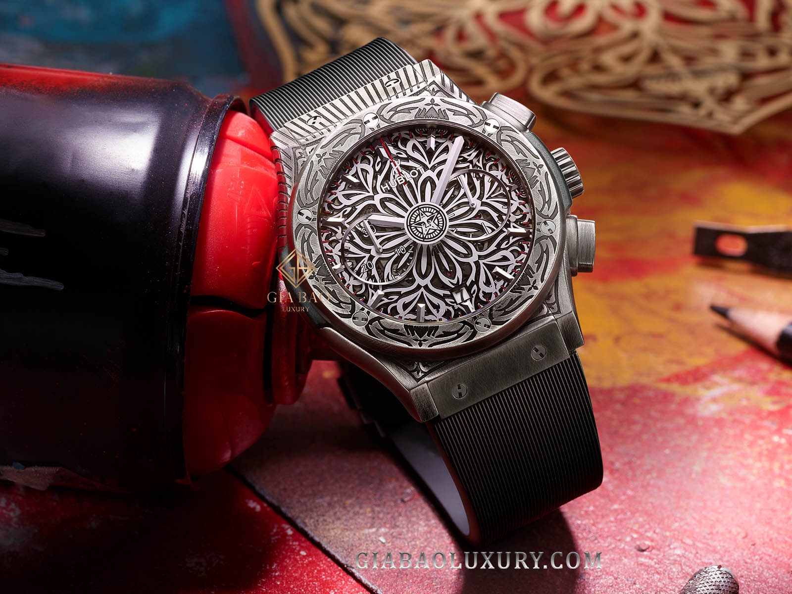 Đồng Hồ Hublot Classic Fusion Shepard Fairey 525.NX.0137.RX.SHF21