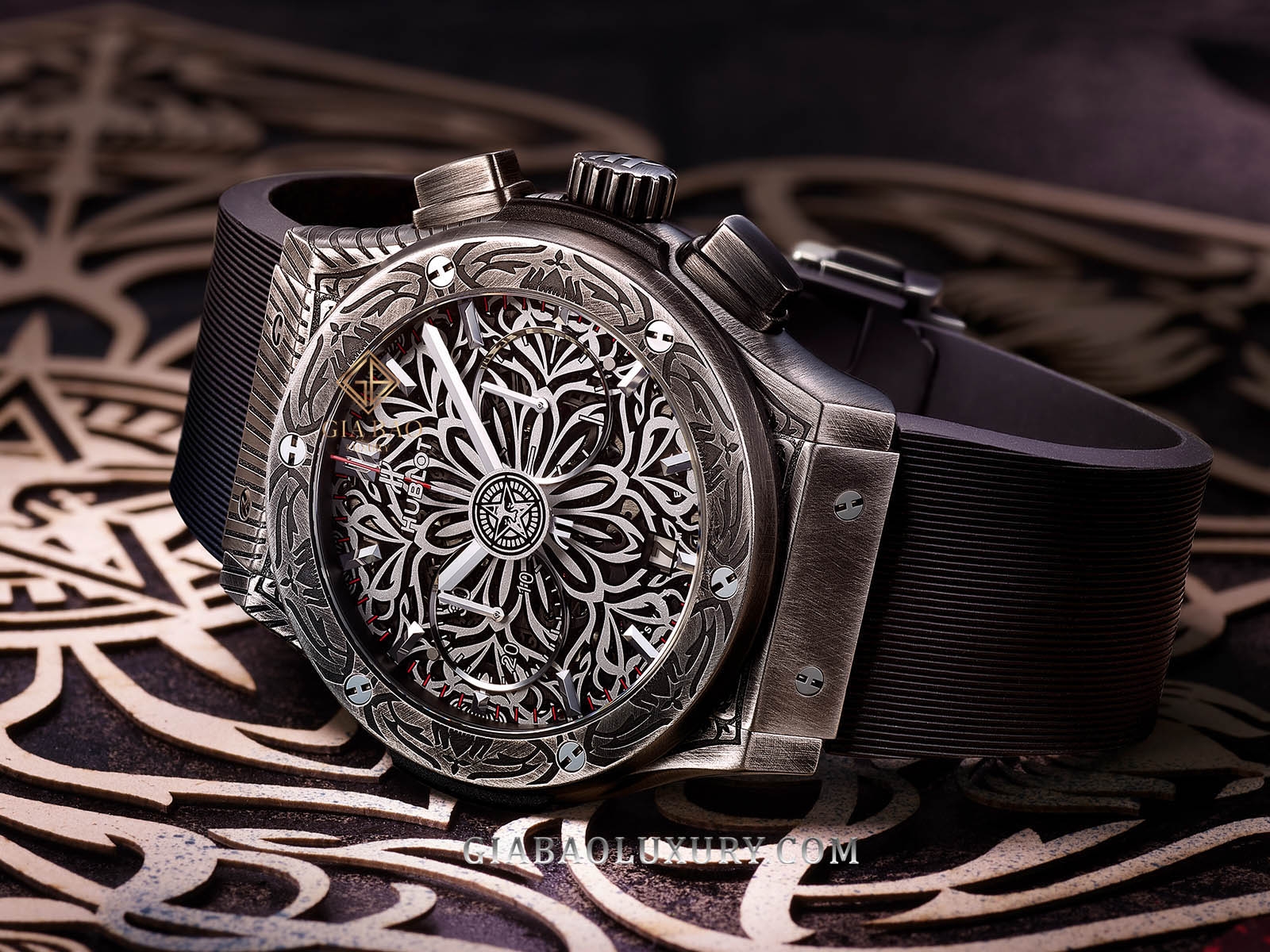 Đồng Hồ Hublot Classic Fusion Shepard Fairey 525.NX.0137.RX.SHF21