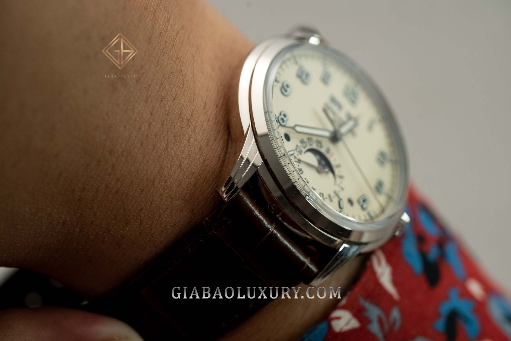 Review đồng hồ Patek Philippe Grand Complications 5320G