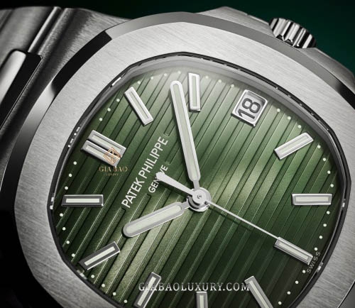 Đồng Hồ Patek Philippe Nautilus 5711/1A-014