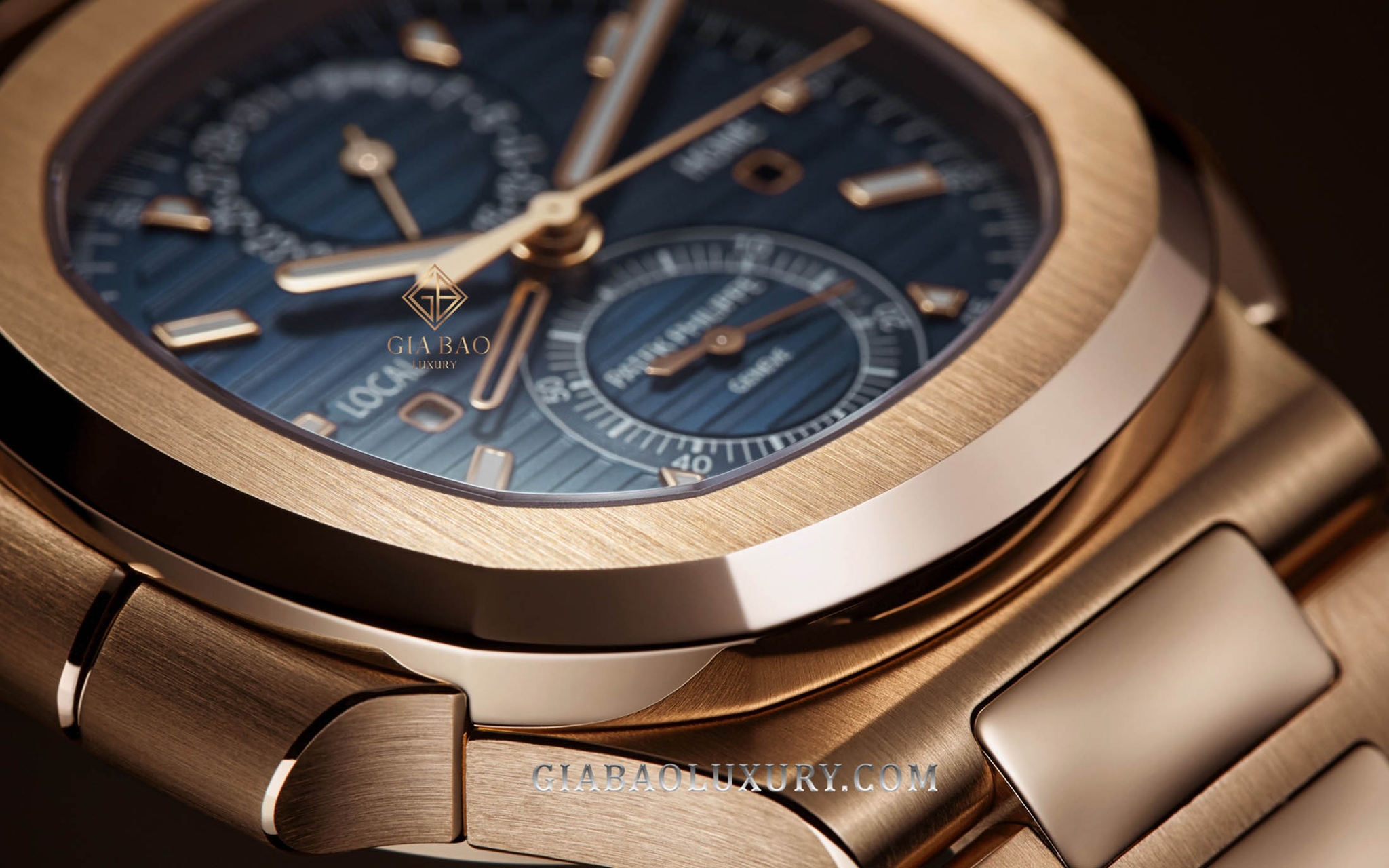 Đồng Hồ Patek Philippe Nautilus 5990/1R-001