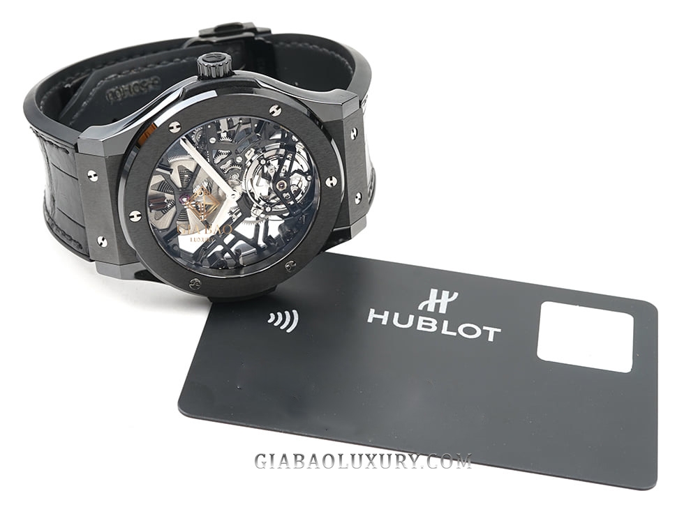 Đồng Hồ Hublot Classic Fusion 505.CM.0140.LR