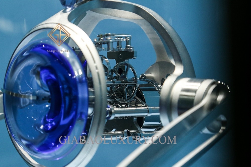 Review Chiếc Đồng Hồ Để Bàn TOM & T-REX Quái thú của MB&F và L’Epee 1839 trong sự kiện Only Watch 2019