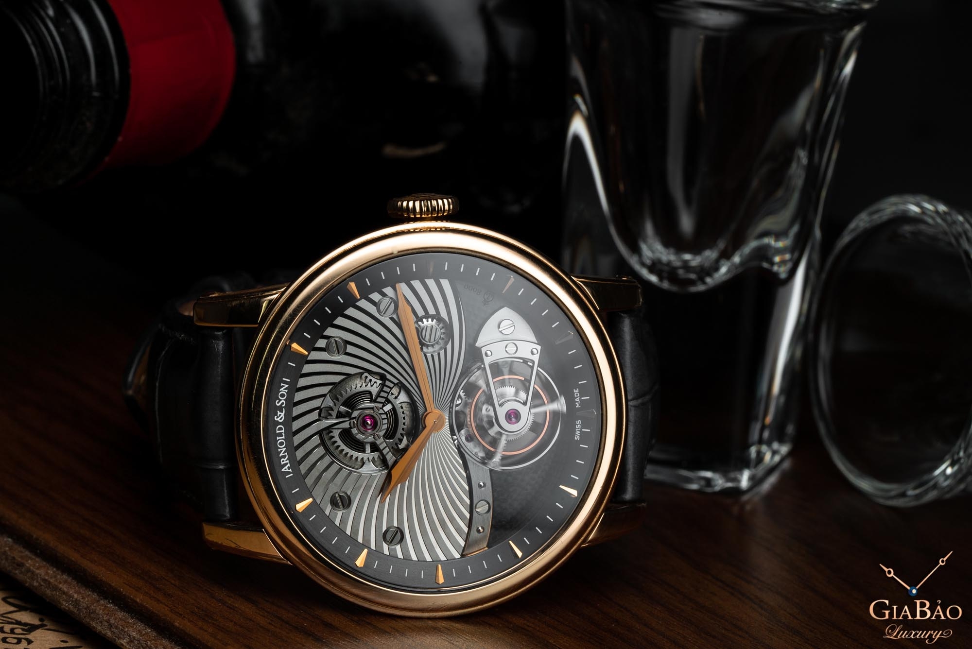 Đồng Hồ Arnold & Son Royal Te8 Tourbillon