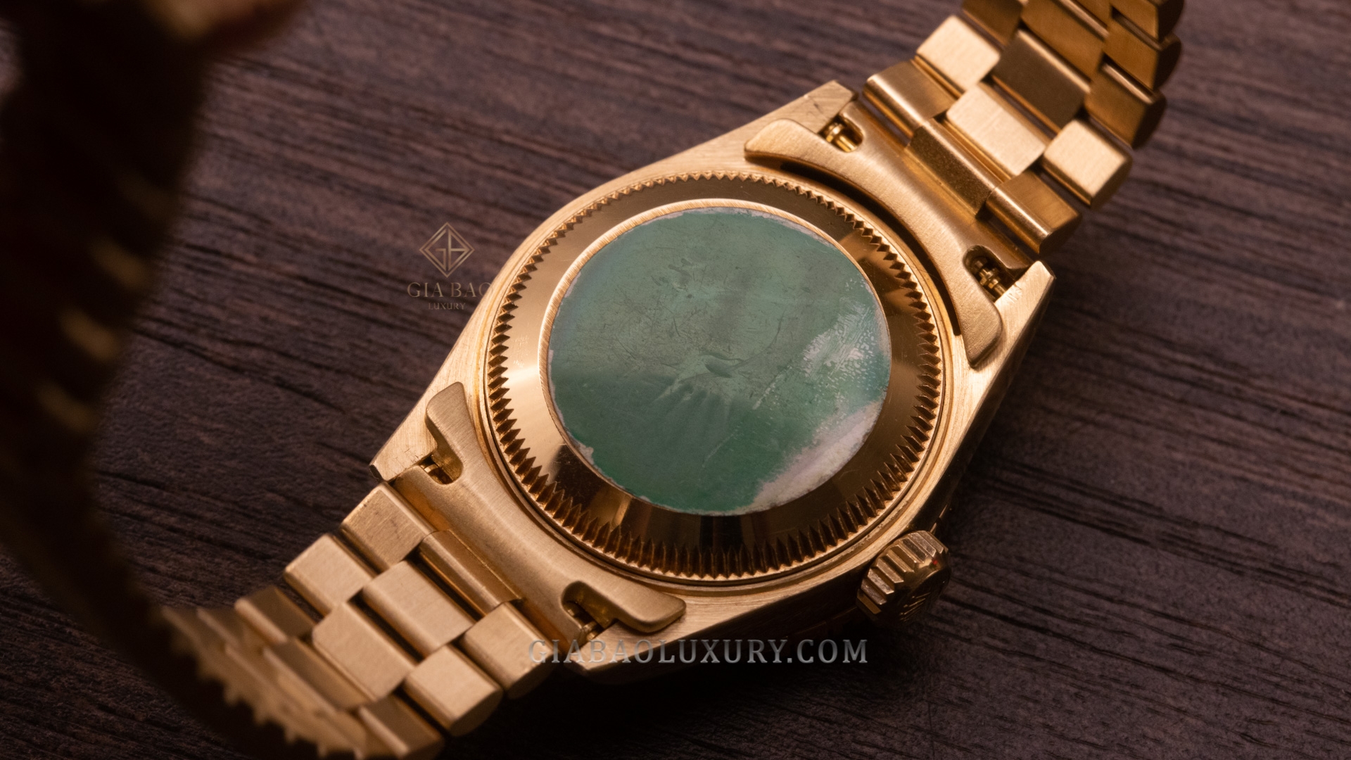 Đồng hồ Rolex Oyster Perpetual Datejust 69178 Mặt số vi tính vàng Champagne
