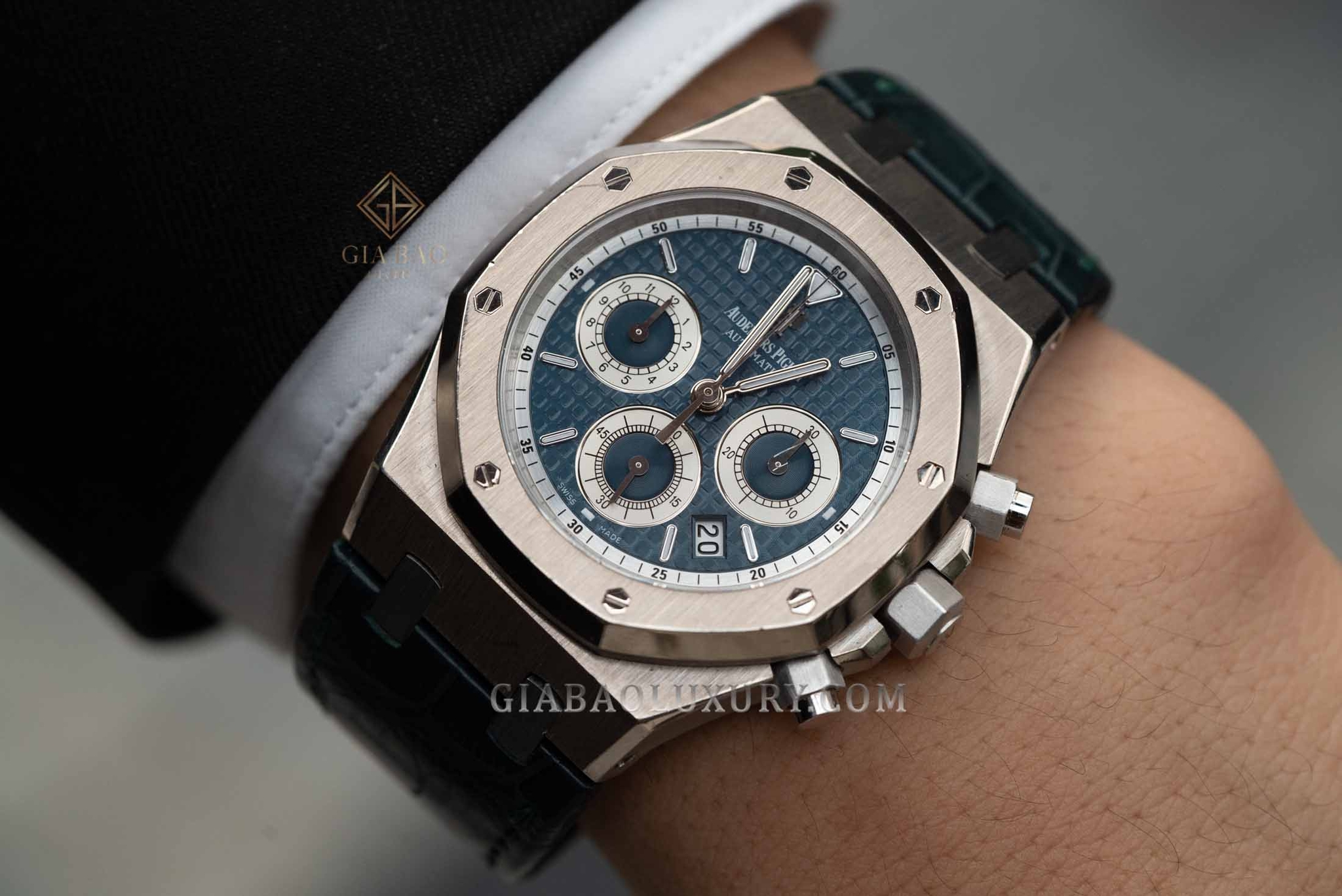 đồng hồ Audemars Piguet Royal Oak Chronograph 26022BC