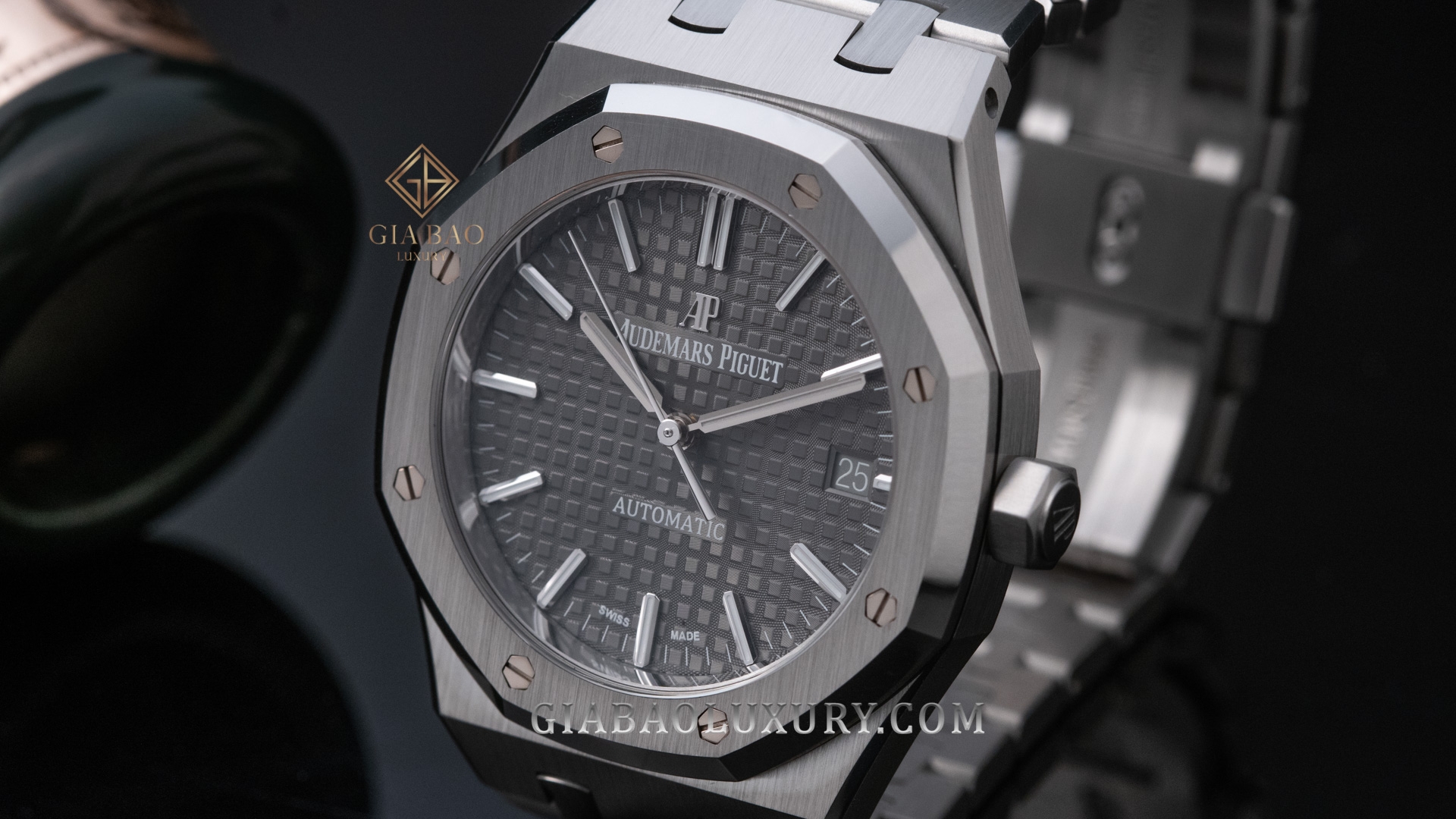 Đồng Hồ Audemars Piguet Royal Oak Grey 15450ST.OO.1256ST.02