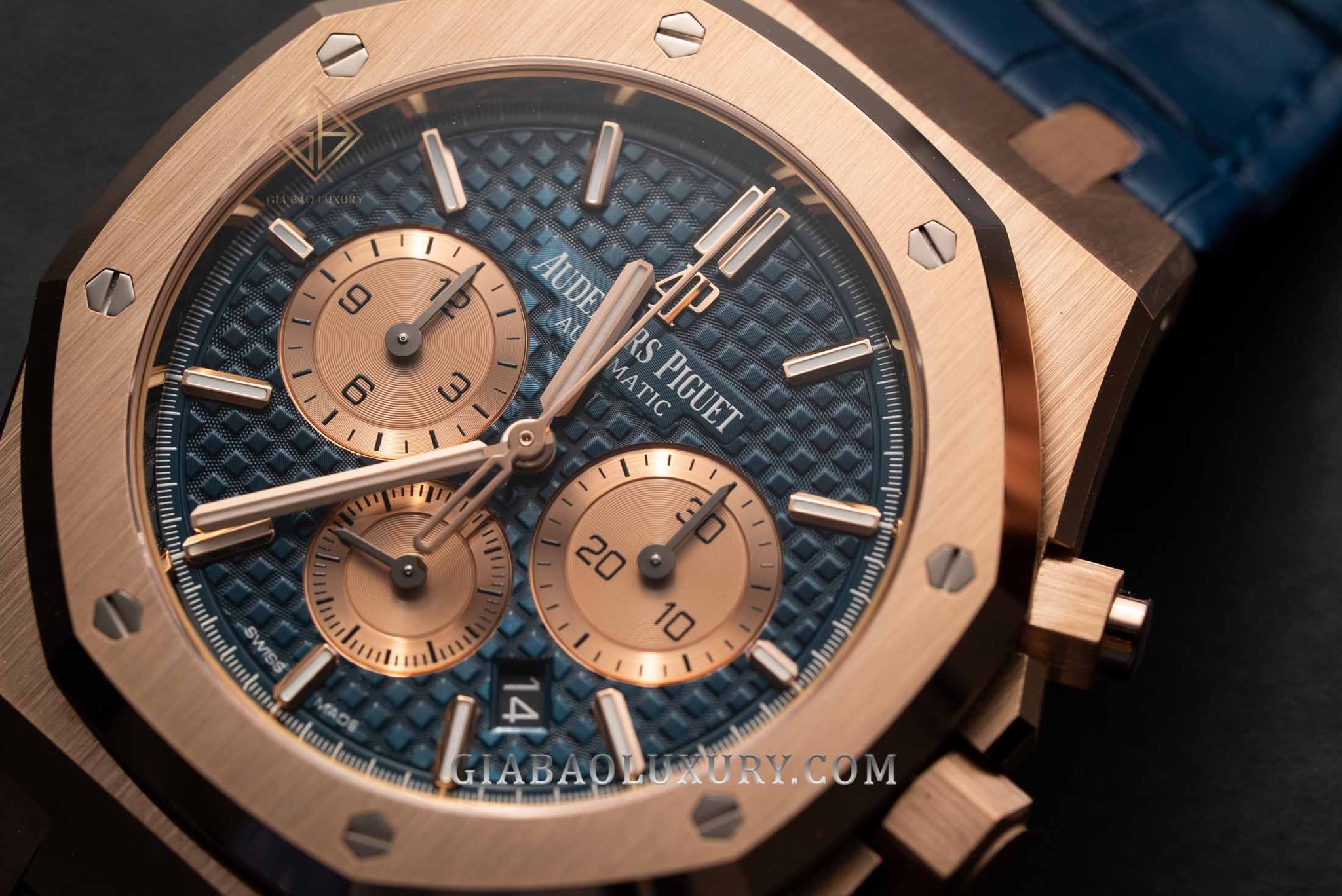 Audemars Piguet Royal Oak Chronograph 41mm 26331OR.OO.D315CR.01 Dây Da Cá Sấu