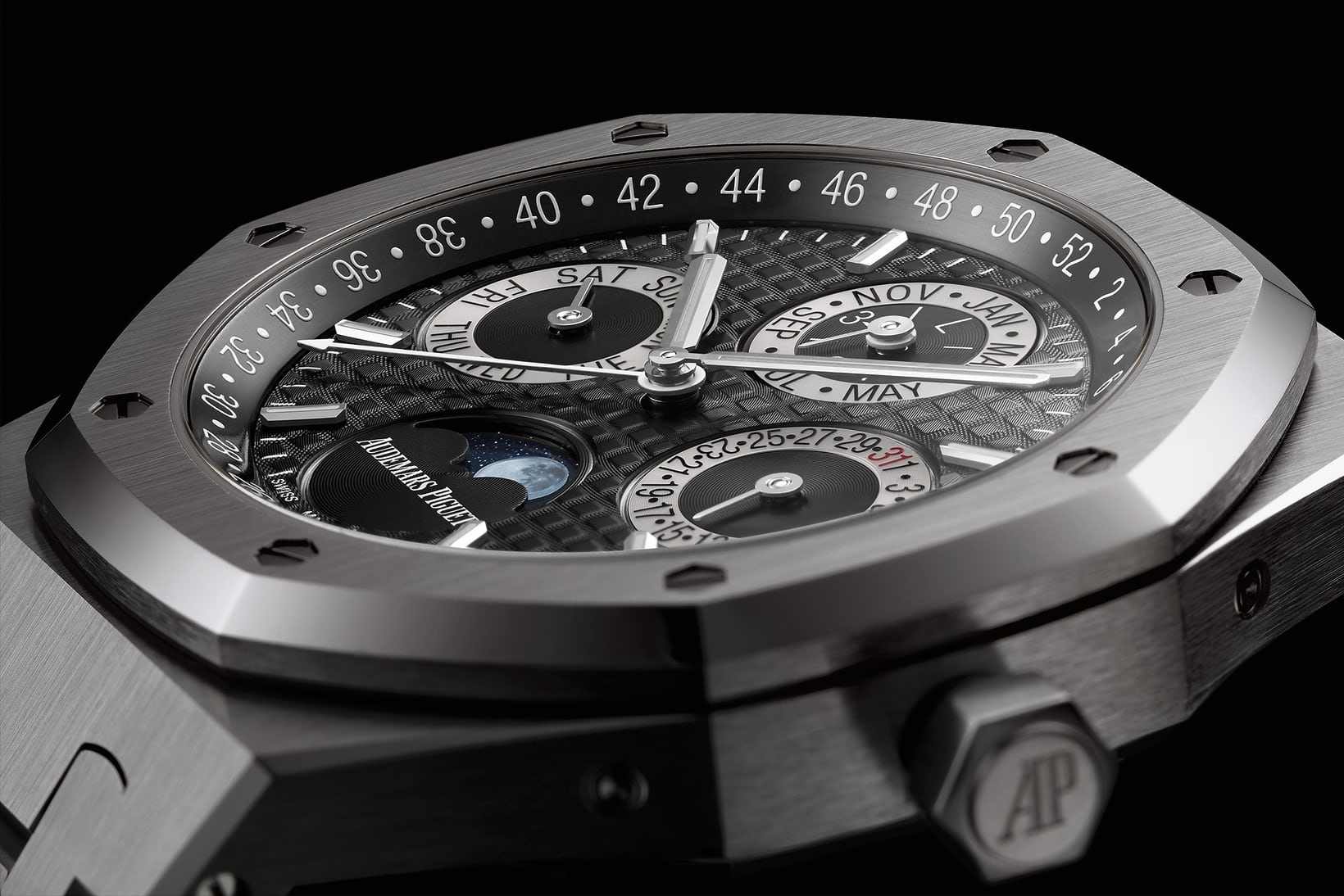 Đồng hồ Audemars Piguet Royal Oak Perpetual Calendar version 2019 cho thị trường Nhật Bản