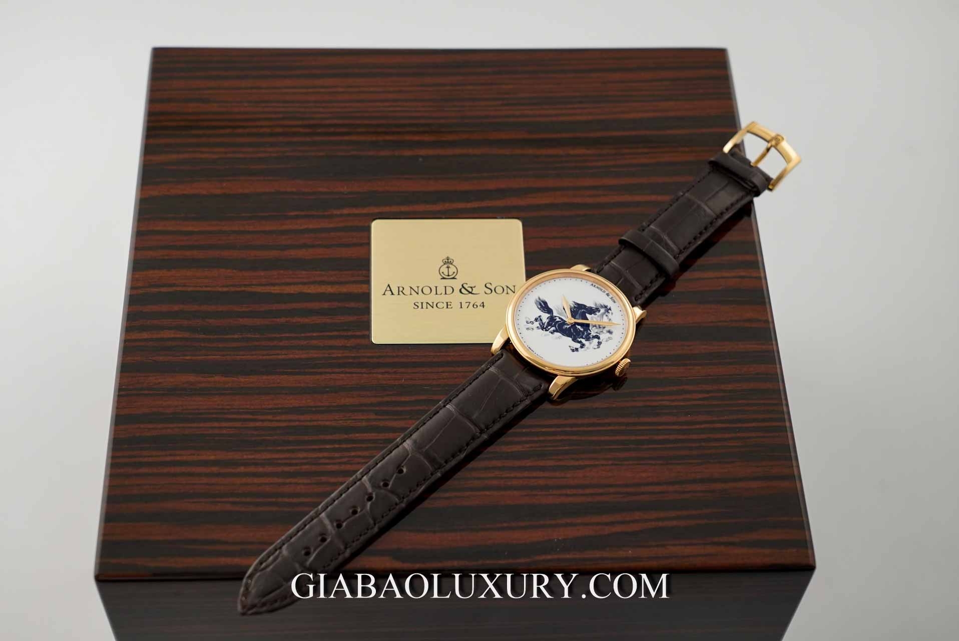 Review cặp đồng hồ Arnold & Son HM Horses Set