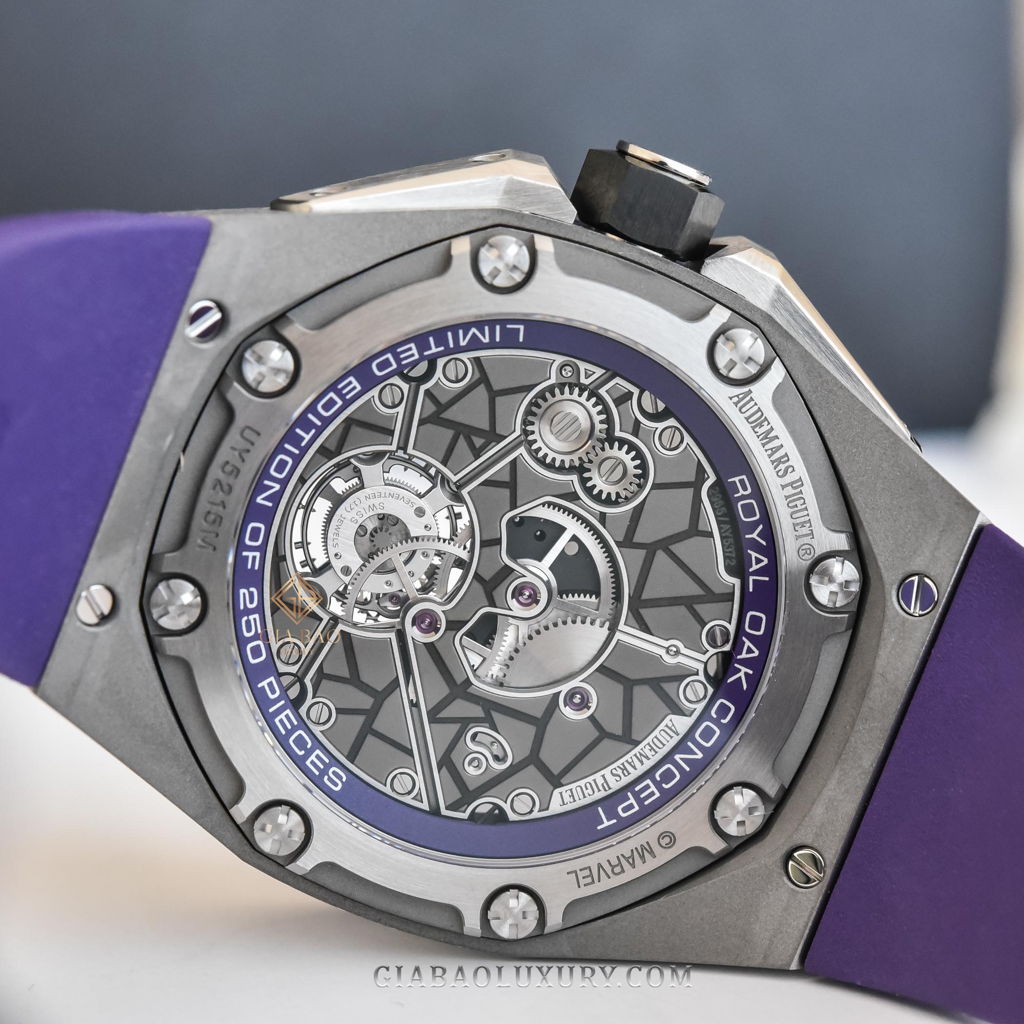 Đồng Hồ Audemars Piguet Royal Oak Concept "Black Panther" 26620IO.OO.D077CA.01