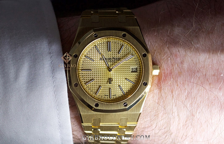 Đồng Hồ Audemars Piguet Royal Oak Jumbo Extra-Thin 15202BA.OO.1240BA.02