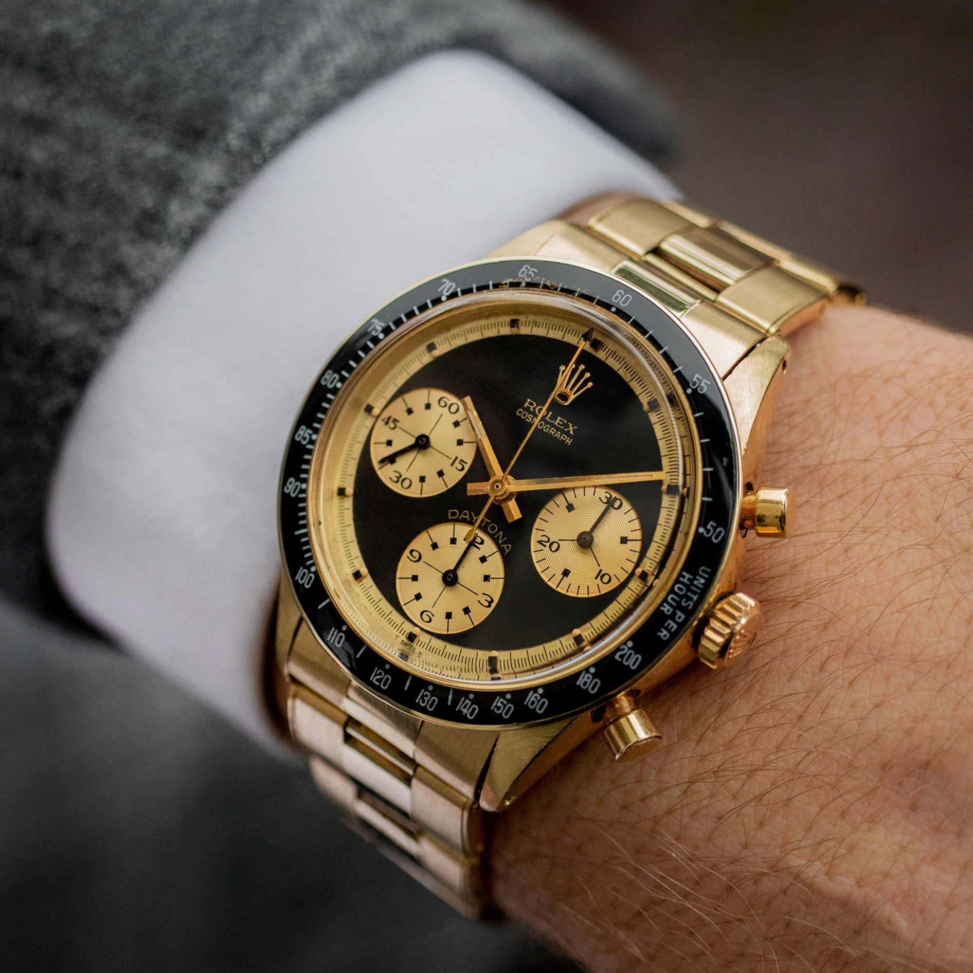 Đồng hồ Rolex Daytona “John Player Special”.