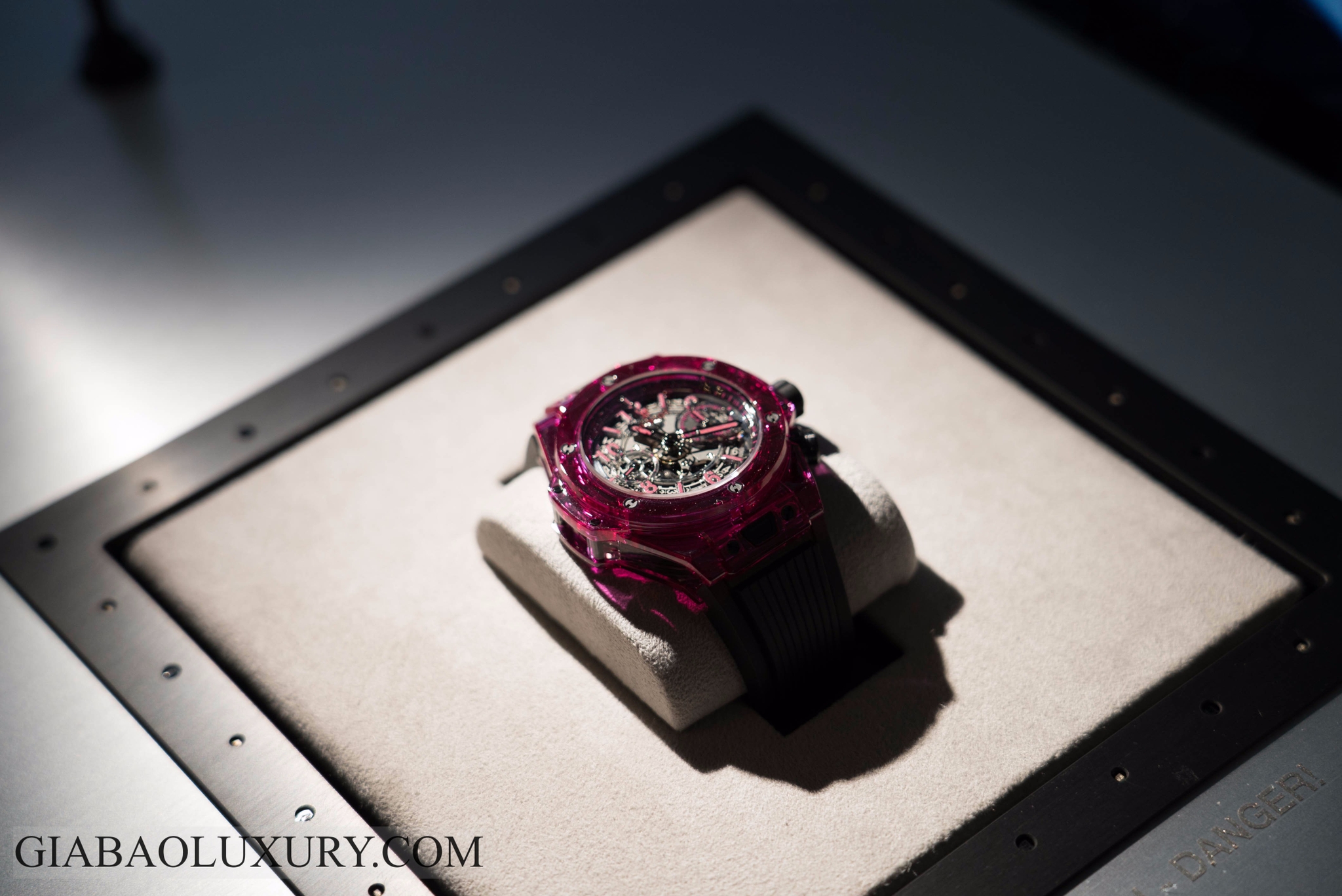 đồng hồ Hublot Big Bang Unico Sapphire